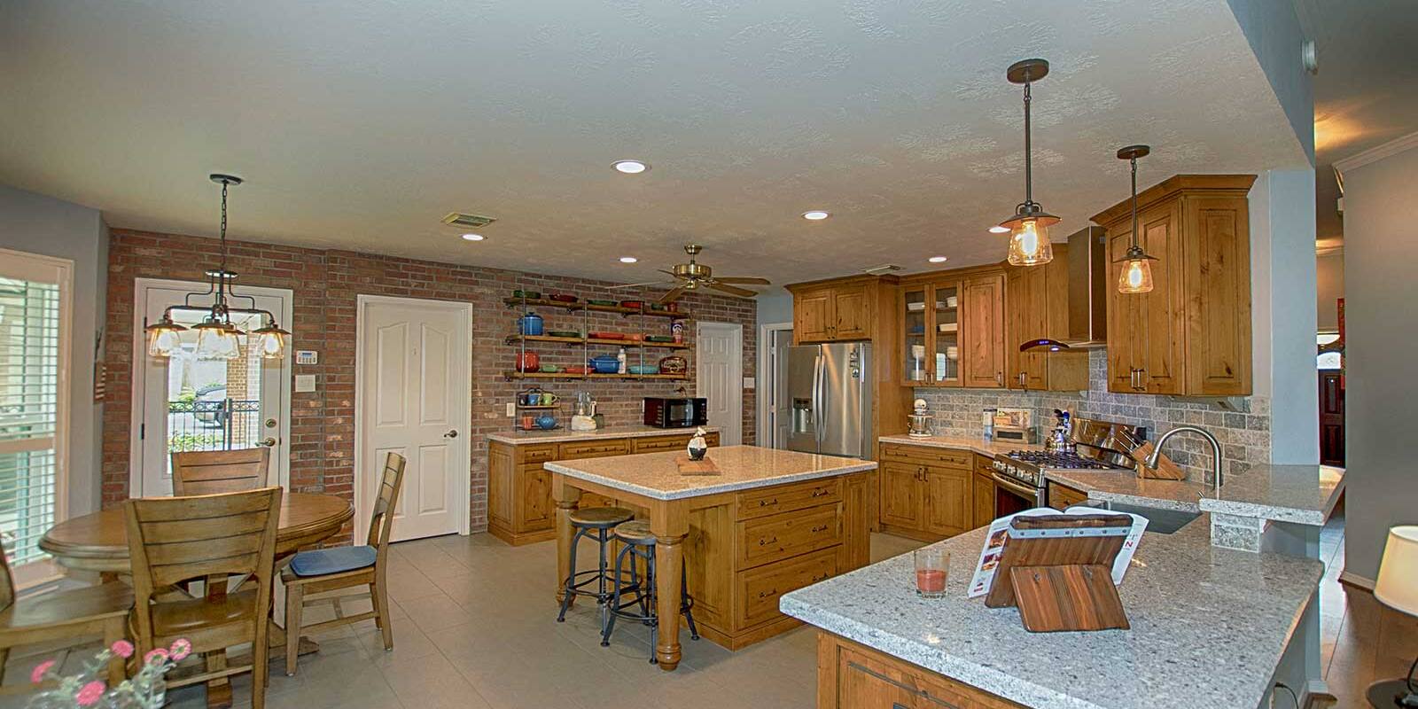 Claremont-Crossing-Kitchen-Entry-from-Family-Room_web