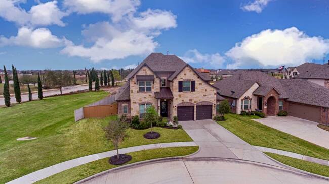 Panzaon-Aerial-Front_web