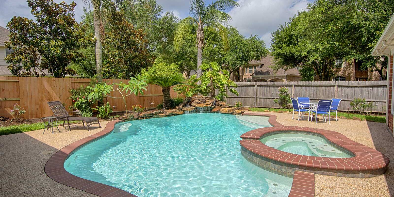 Golden-Bay-Pool-3_web