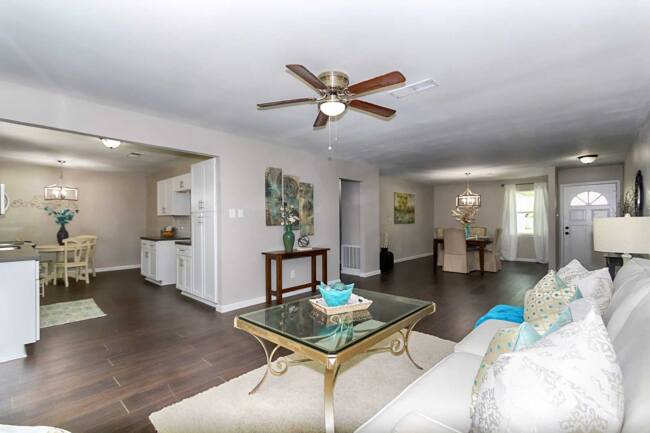 30Kingswaylivingkitchen_web