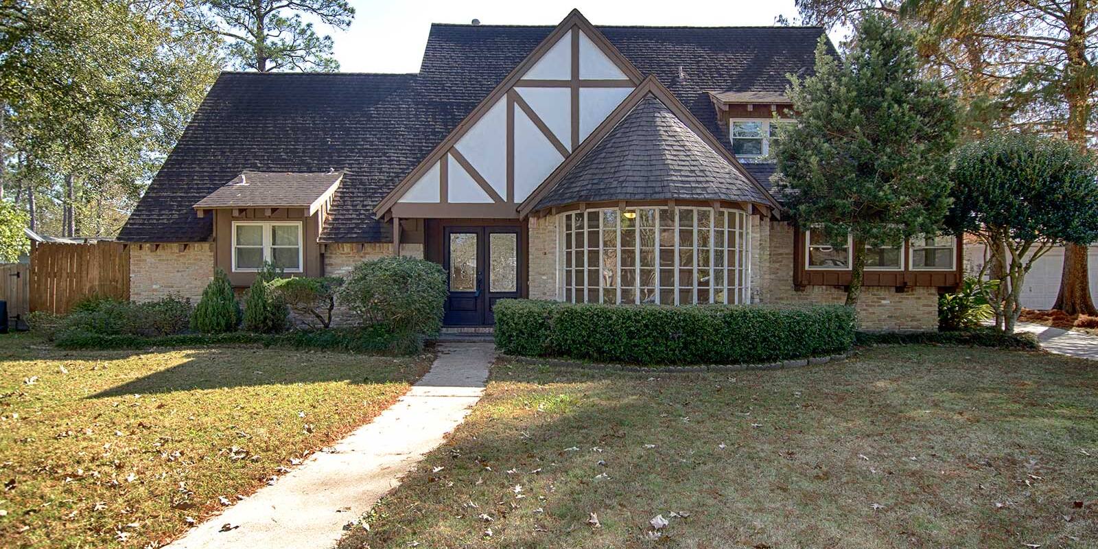 Frostwood-Primary_web