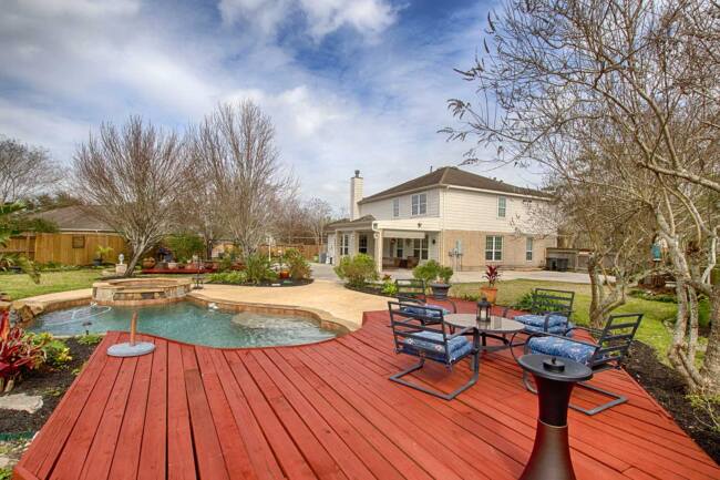 Norwood-Backyard-Deck-to-House_web