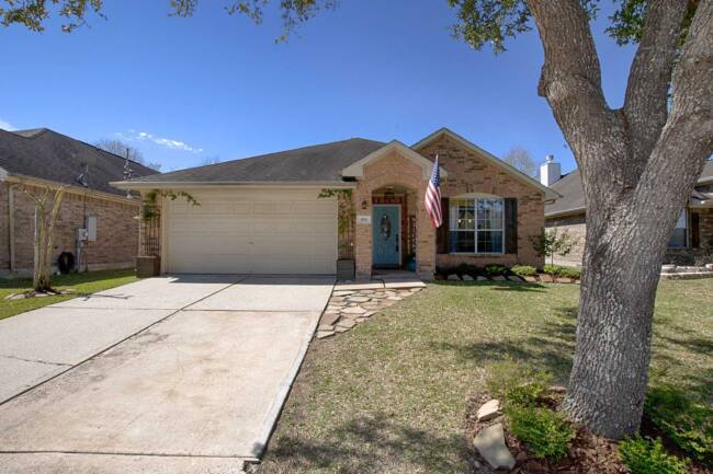 Rocky-Cove-Primary_web